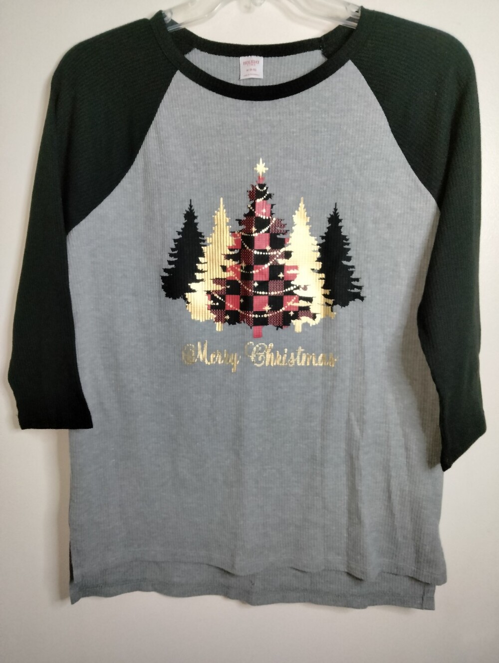 Holiday Time (Size M) Black & Gray Colorblock Graphic Tree Raglan Tee (NEW-NWT)